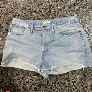 Madewell Curvy Relaxed Denim Shorts